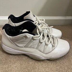 Preowned Air Jordan 11 Retro Low ‘Columbia / UNC’ – Size 12
